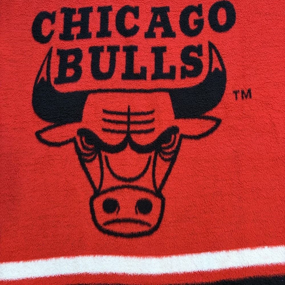 Chicago Bulls Biederlack‎ Blanket Throw Red Black 72"x51" NBA Basketball VTG USA - Picture 2 of 4